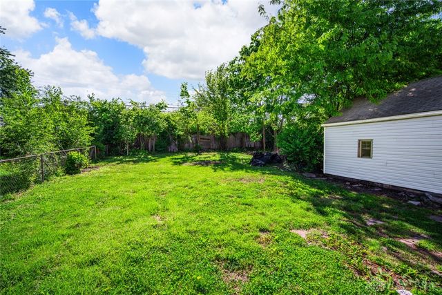 852 Princeton Avenue, Fairborn, OH 45324