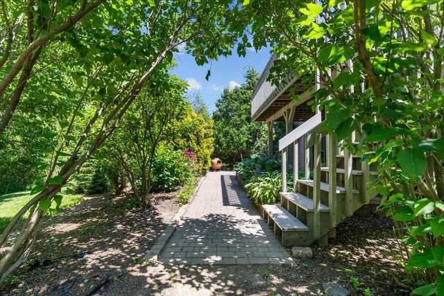 5280 Cherokee COURT, Hartford, WI 53027