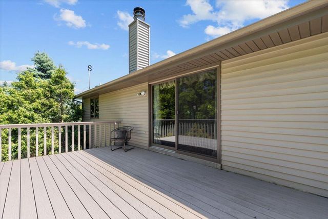 5280 Cherokee COURT, Hartford, WI 53027