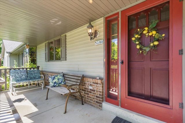 5280 Cherokee COURT, Hartford, WI 53027