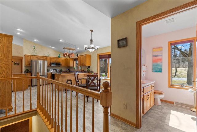 5280 Cherokee COURT, Hartford, WI 53027