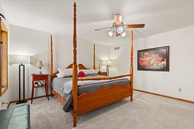 5280 Cherokee COURT, Hartford, WI 53027