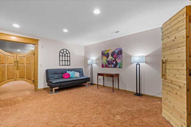 5280 Cherokee COURT, Hartford, WI 53027