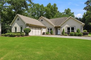 5804 County Court, Buford, GA 30518