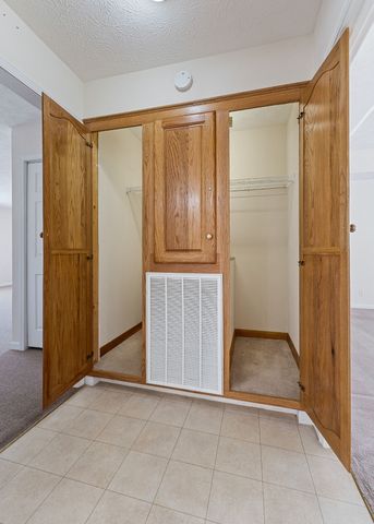 186 Pine Creek Dr, Smithville, TN 37166