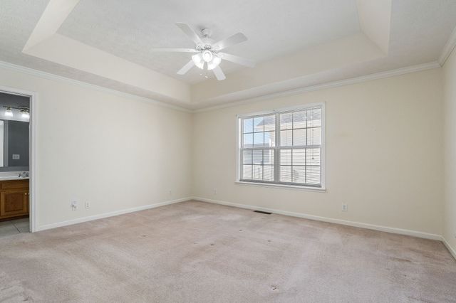 186 Pine Creek Dr, Smithville, TN 37166