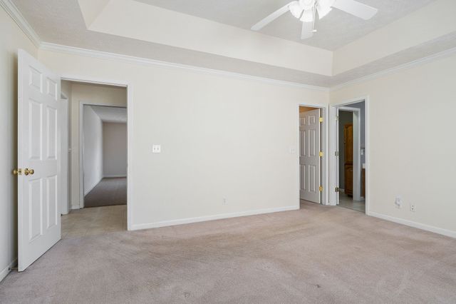 186 Pine Creek Dr, Smithville, TN 37166