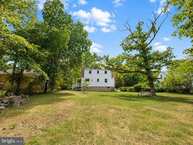 9208 SURRATTS MANOR DR, Clinton, MD 20735