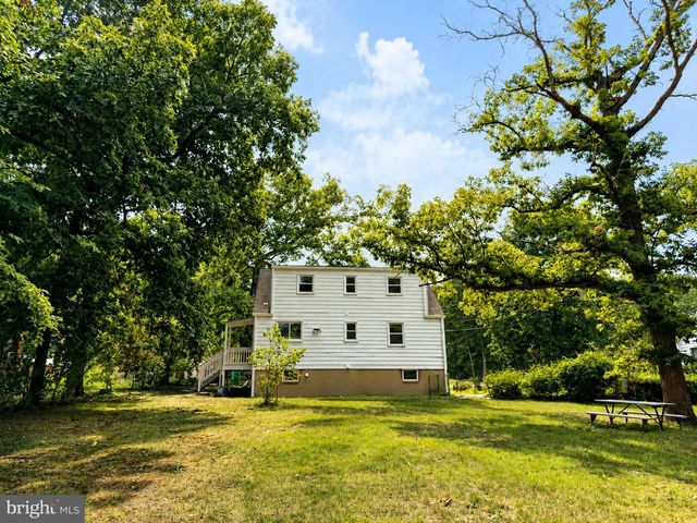 9208 SURRATTS MANOR DR, Clinton, MD 20735