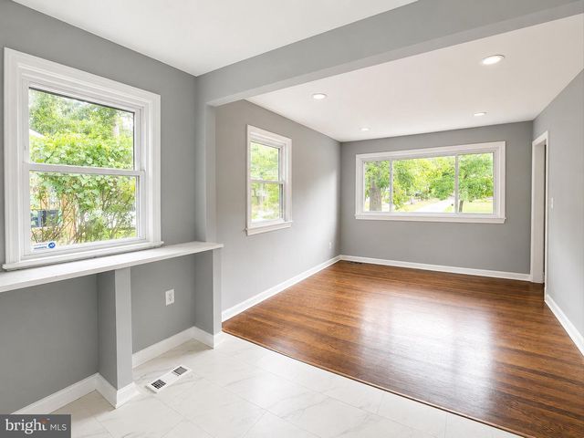 9208 SURRATTS MANOR DR, Clinton, MD 20735