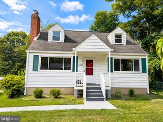 9208 SURRATTS MANOR DR, Clinton, MD 20735