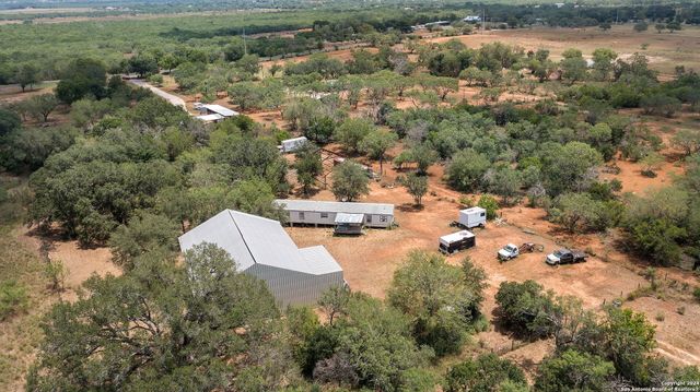 19366 BENTON CITY RD, Somerset, TX 78069
