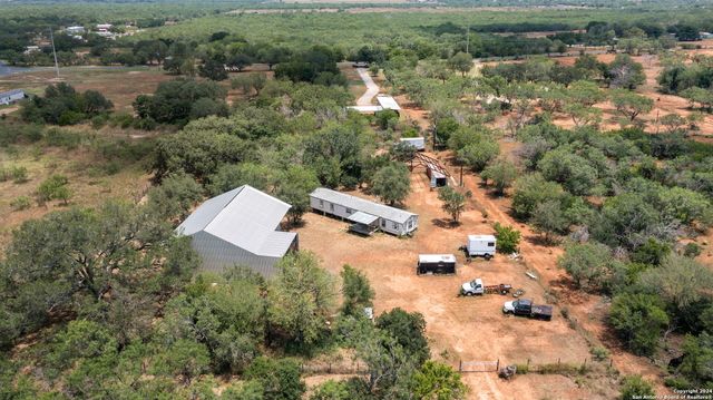 19366 BENTON CITY RD, Somerset, TX 78069