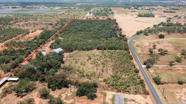 19366 BENTON CITY RD, Somerset, TX 78069