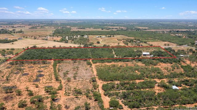 19366 BENTON CITY RD, Somerset, TX 78069