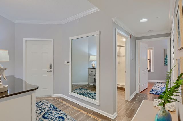 400 Uno Lago Drive 204, Juno Beach, FL 33408