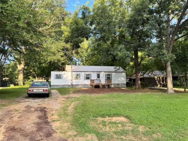 410 Heights Boulevard, Omaha, TX 75571