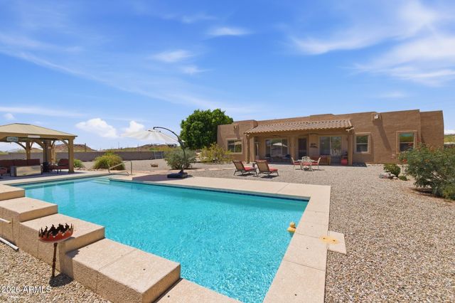 14645 W HEDGEHOG Place, Surprise, AZ 85387