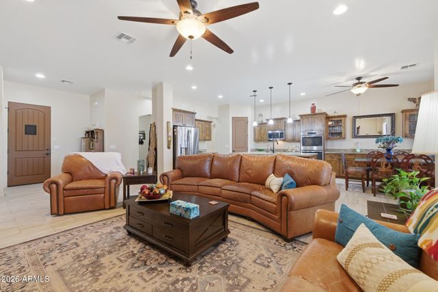 14645 W HEDGEHOG Place, Surprise, AZ 85387