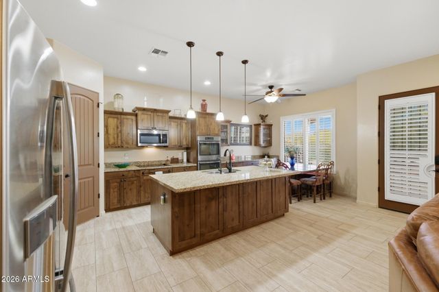 14645 W HEDGEHOG Place, Surprise, AZ 85387
