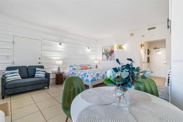 611 DESTINY DRIVE 308, Ruskin, FL 33570