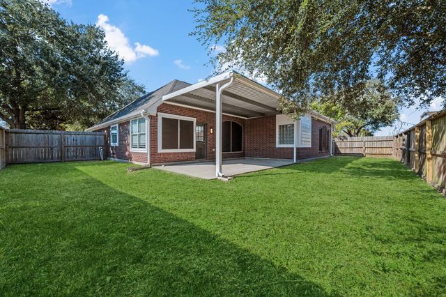 8102 Blue Jay Street, Baytown, TX 77523