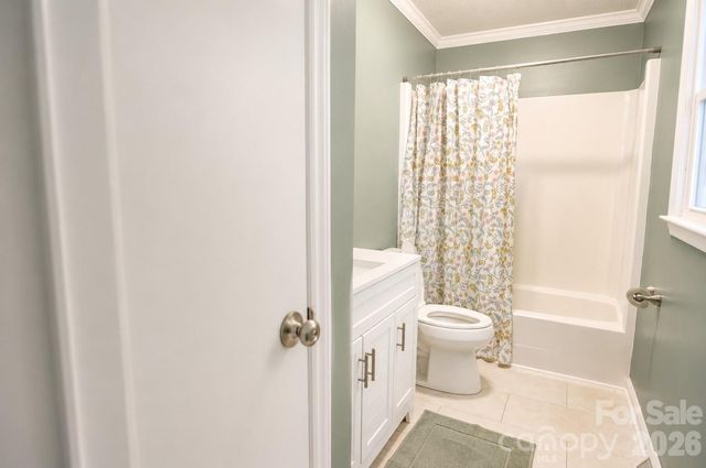 2914 Dresden Drive, Gastonia, NC 28054