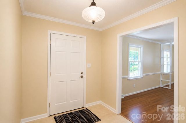 2914 Dresden Drive, Gastonia, NC 28054