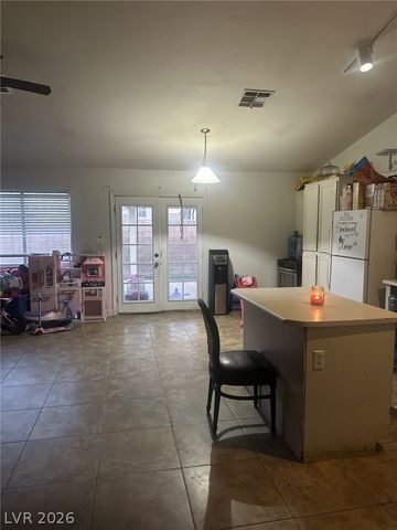 6645 Beach Plum Way, Las Vegas, NV 89156