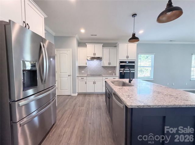 194 Canada Drive, Statesville, NC 28677