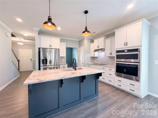 194 Canada Drive, Statesville, NC 28677