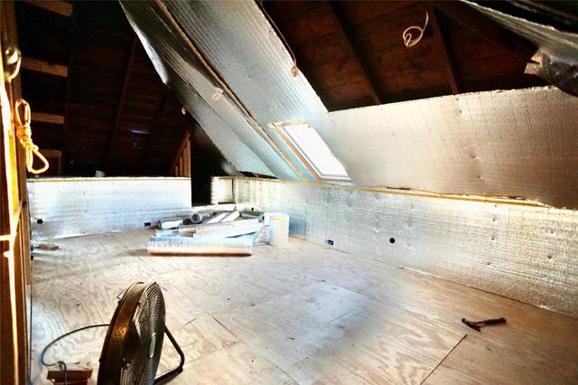 2215 Kane Street, Houston, TX 77007