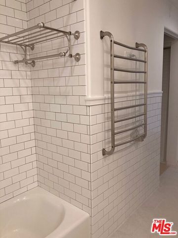 711 S Olive Street 505, Los Angeles, CA 90014