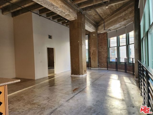 711 S Olive Street 505, Los Angeles, CA 90014