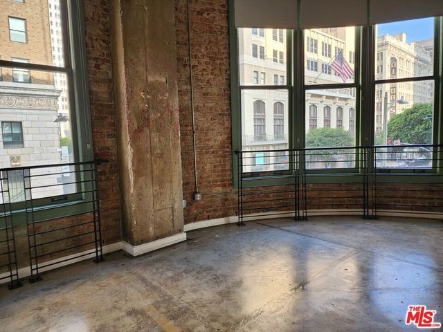 711 S Olive Street 505, Los Angeles, CA 90014