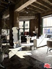 711 S Olive Street 505, Los Angeles, CA 90014