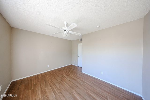 6926 S OAKMONT Drive, Chandler, AZ 85249