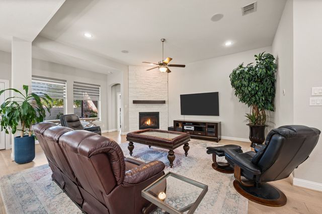 1513 8th Street, Argyle, TX 76226