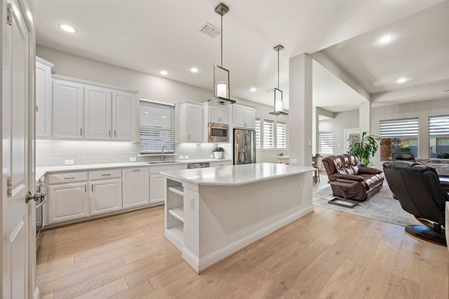 1513 8th Street, Argyle, TX 76226