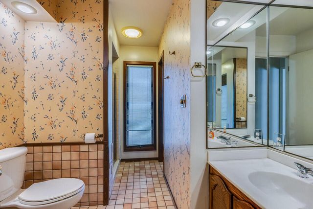 2329 23rd STREET S, La Crosse, WI 54601