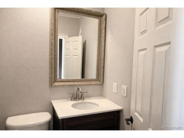 2768 Renshaw St, Strasburg, CO 80136