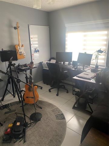 16322 SW 76th Street, Miami, FL 33193