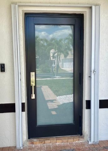 16322 SW 76th Street, Miami, FL 33193