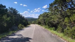 8124 Foothill CV, Lago Vista, TX 78645