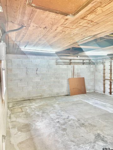 2408 Hunter St., Tyler, TX 75701