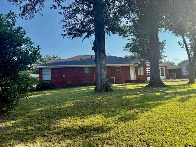 2408 Hunter St., Tyler, TX 75701