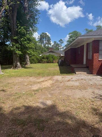 2408 Hunter St., Tyler, TX 75701