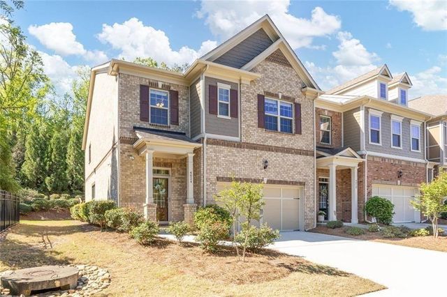 4824 Blue Elm Lane SE, Smyrna, GA 30080