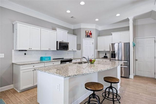 4824 Blue Elm Lane SE, Smyrna, GA 30080