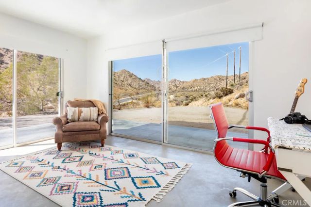 6595 Pioneertown Road, Yucca Valley, CA 92284